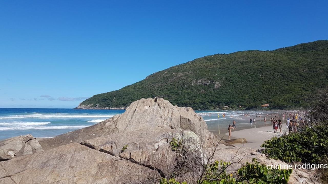 Chale Praia Da Armacao Florianopolis Bagian luar foto